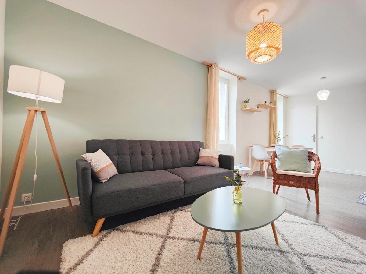 Апартаменты Agreable T2 Neuf -Le Dome- Риом Экстерьер фото